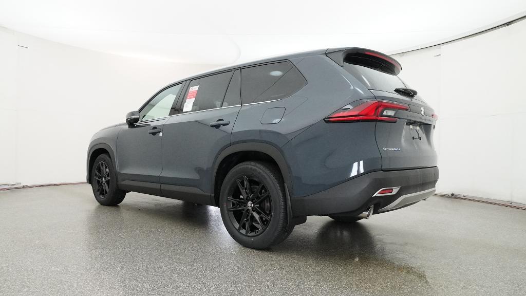 2026 Toyota Highlander Hybrid Platinum photo 3