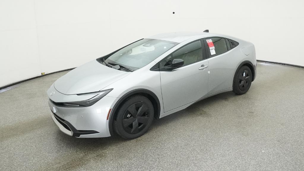 2026 Toyota Prius SE's photo