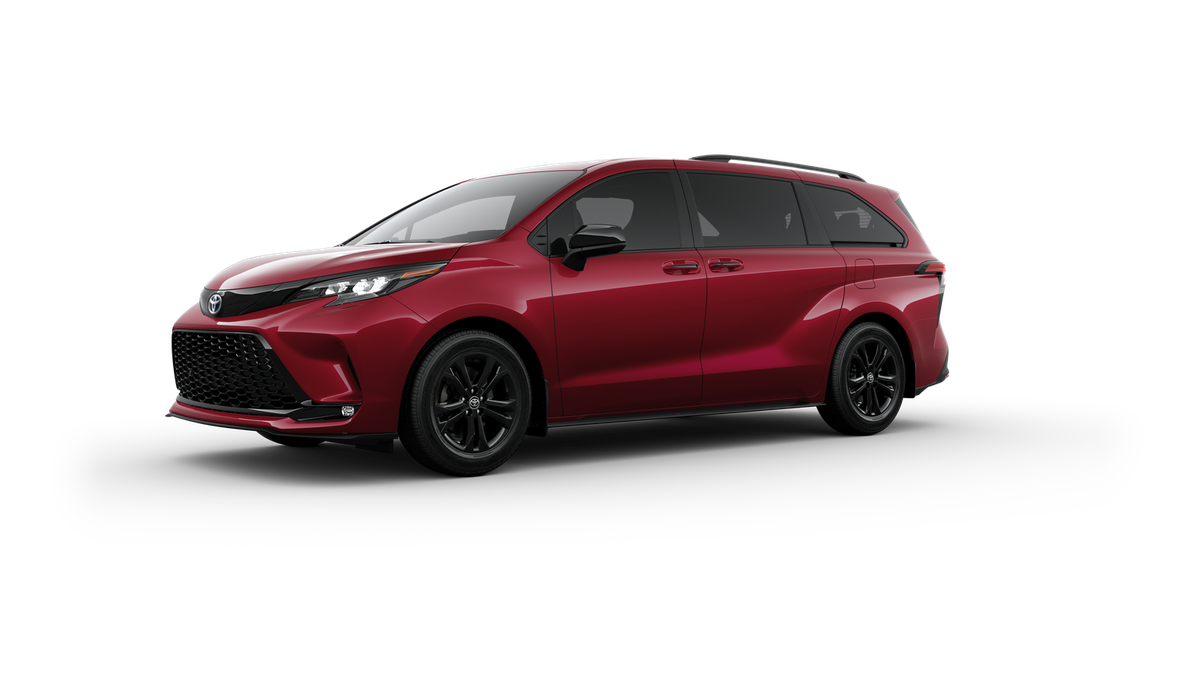 2025 Toyota Sienna XSE photo 2