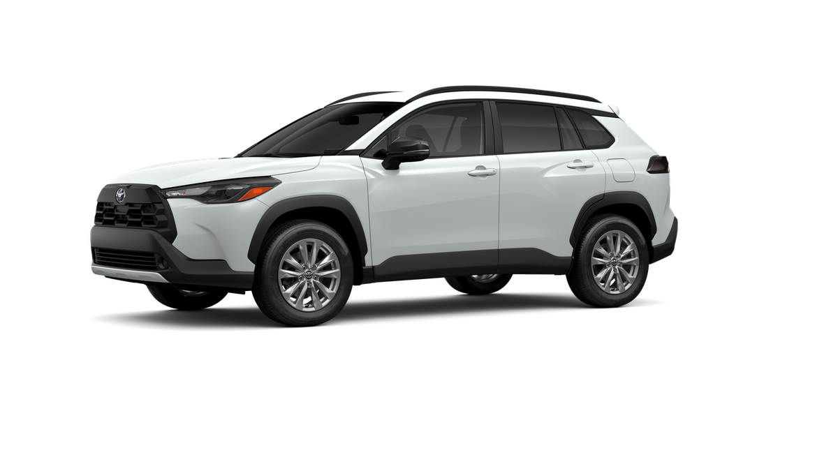 2026 Toyota Corolla Cross LE photo 4