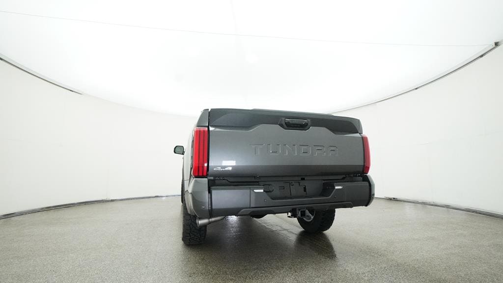 2025 Toyota Tundra SR5 - Photo 9