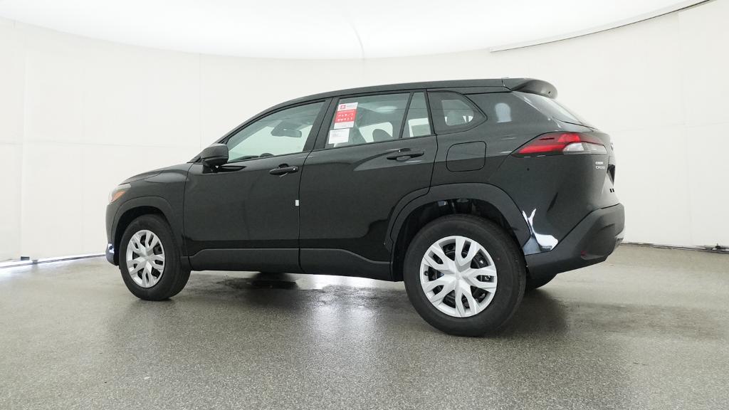 2026 Toyota Corolla Cross L photo 4