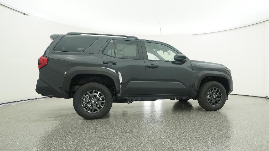 2025 Toyota 4Runner SR5 photo 2