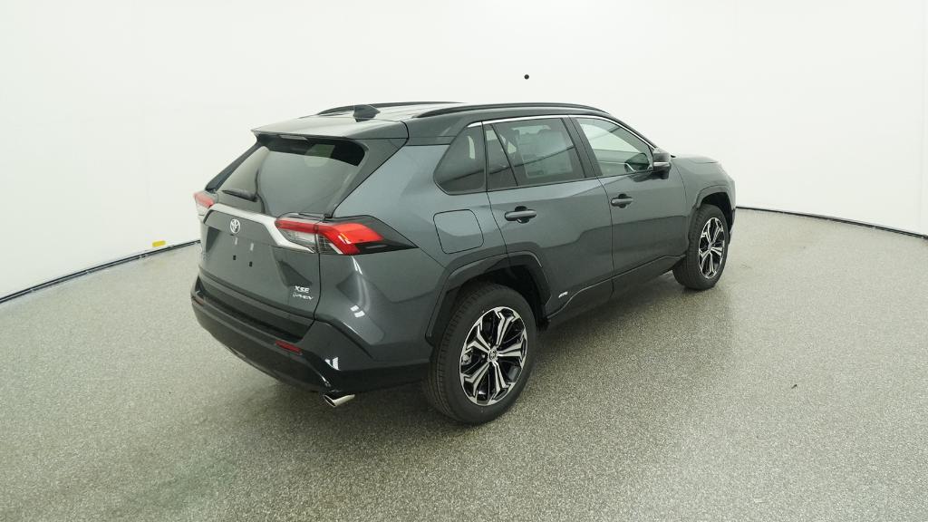 2025 Toyota RAV4 XSE Hybrid photo 2