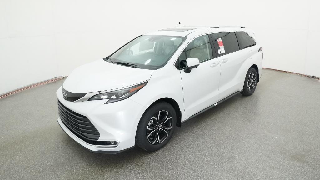 2026 Toyota Sienna Platinum's photo