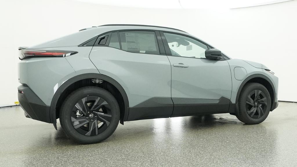 New 2026 Toyota C-HR SE SE AWD