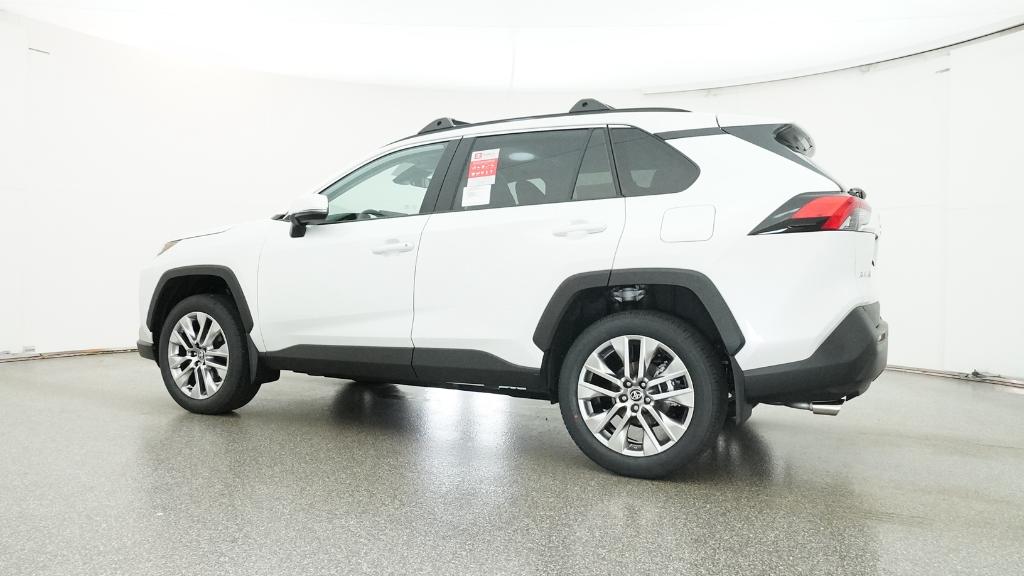 2025 Toyota RAV4 XLE Premium photo 3