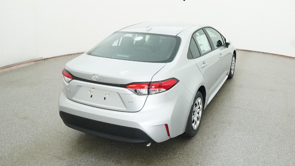 2026 Toyota Corolla LE photo 2