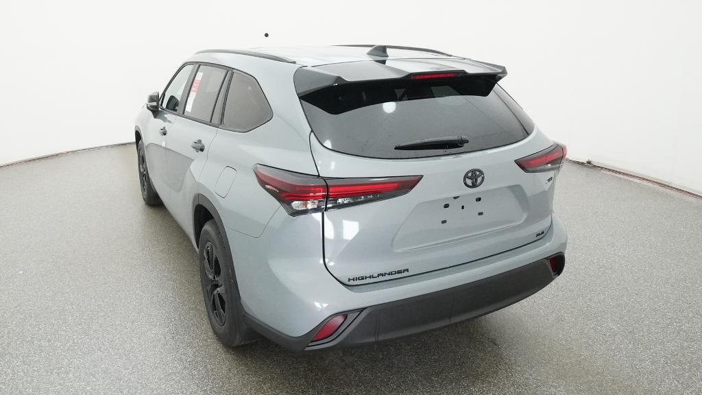 2025 Toyota Highlander Hybrid XLE photo 2