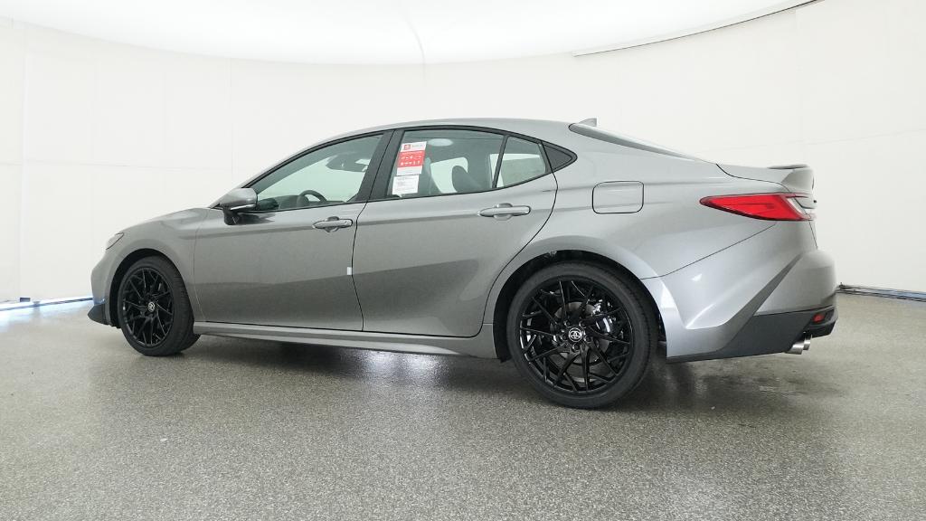 2026 Toyota Camry SE photo 2