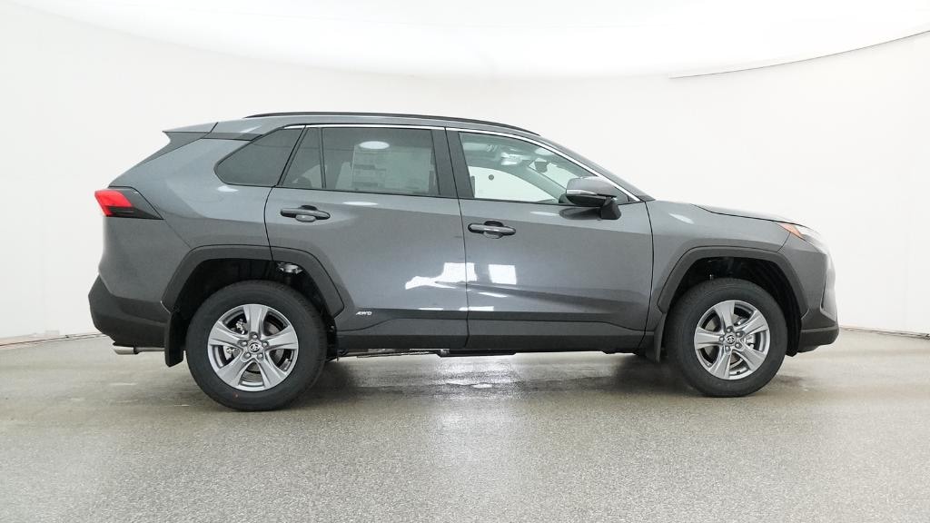 New 2025 Toyota RAV4 Hybrid XLE SUV