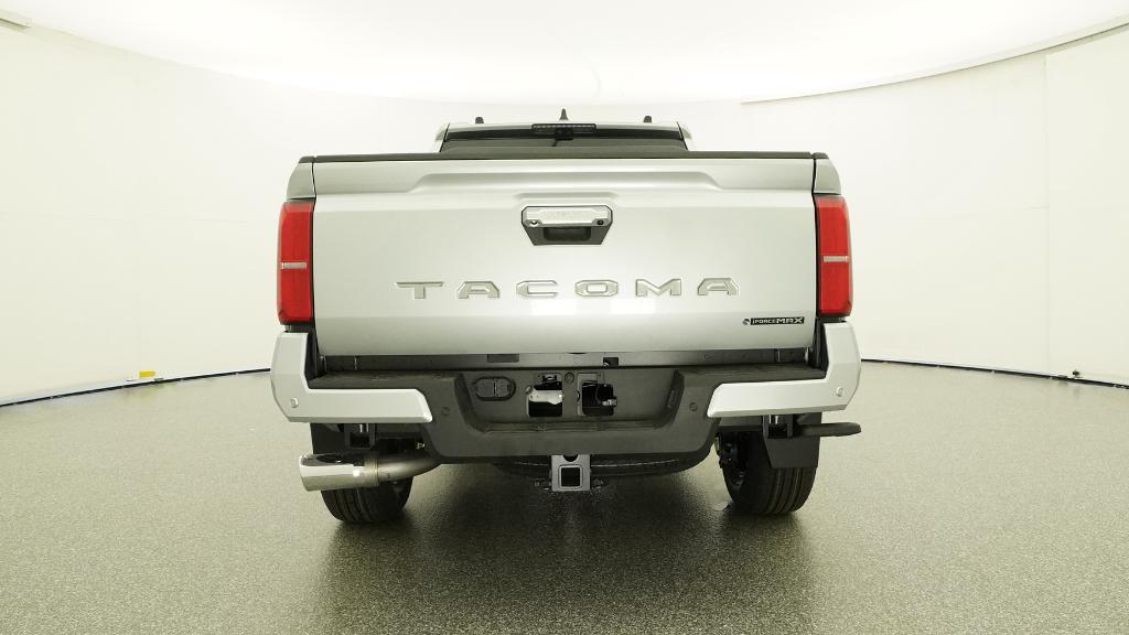 2026 Toyota Tacoma Limited - Photo 18