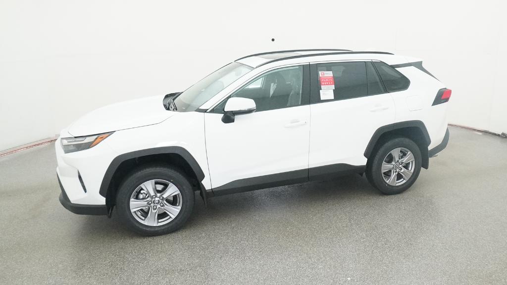 2025 Toyota RAV4 XLE photo 2
