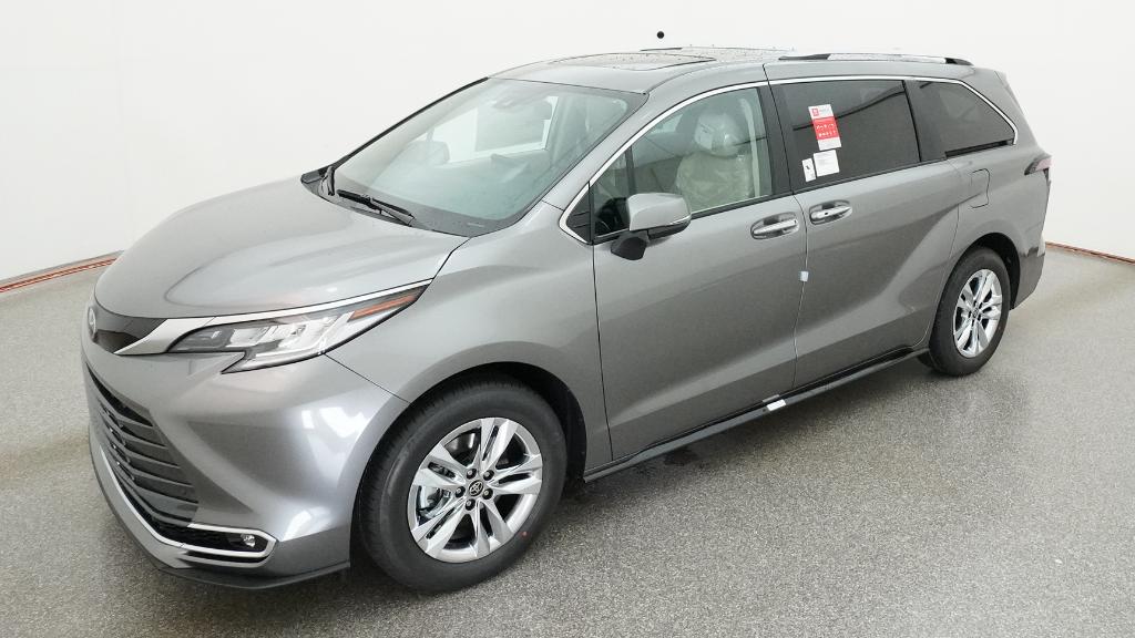 2026 Toyota Sienna Limited 7-Passenger Hybrid FWD's photo