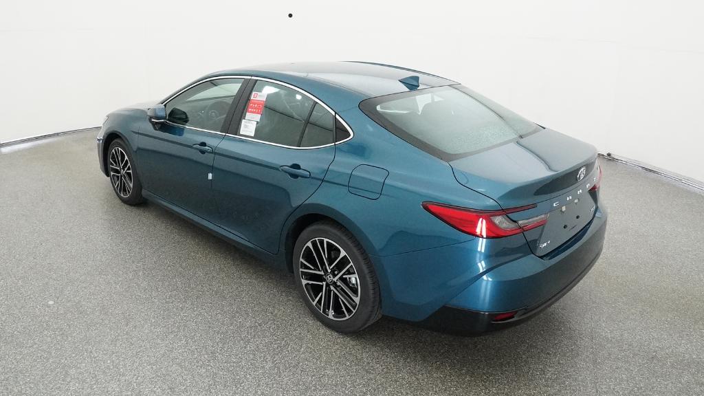 2026 Toyota Camry XLE photo 4