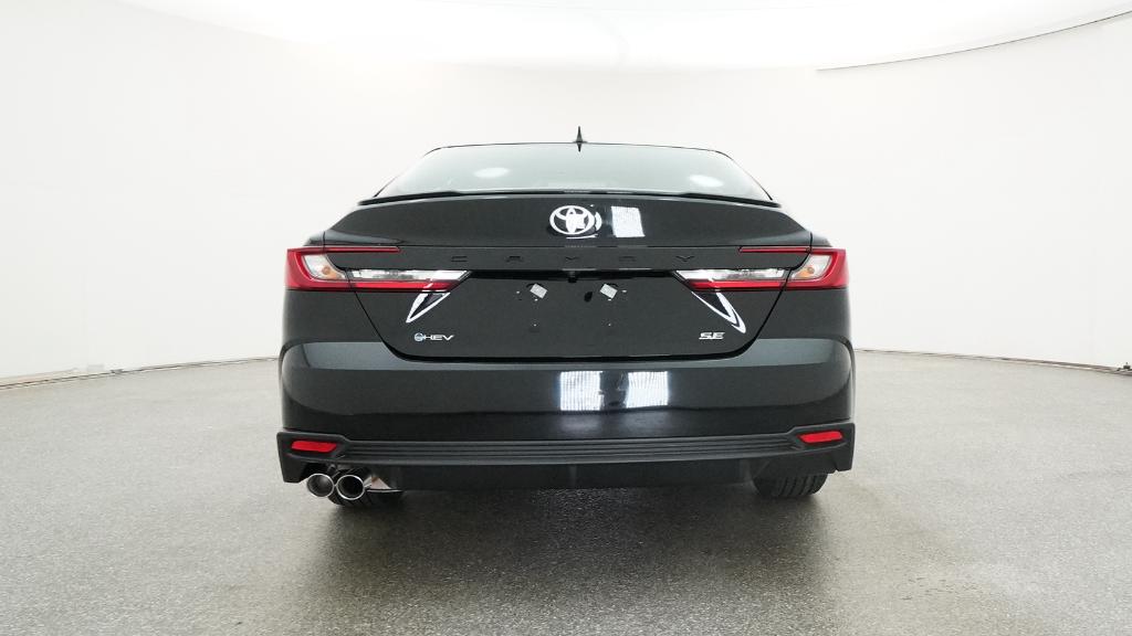 2026 Toyota Camry SE photo 3