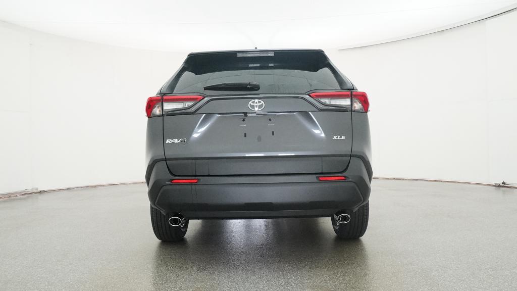 2025 Toyota RAV4 XLE photo 2
