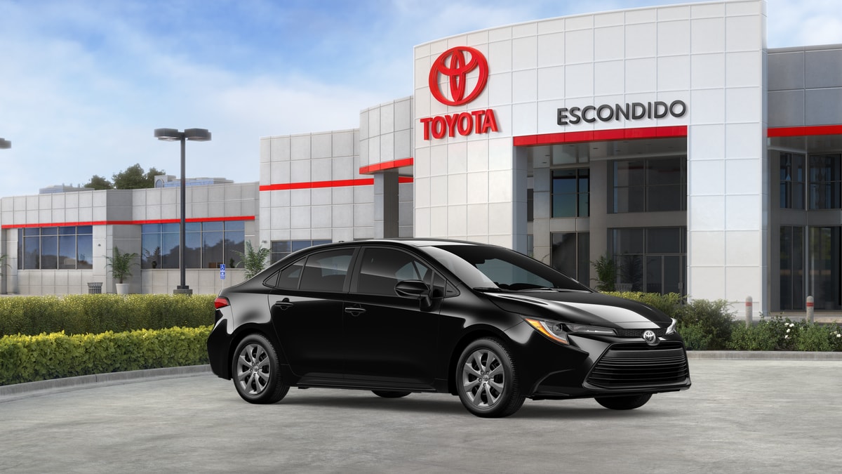 2026 Toyota Corolla LE - Photo 14