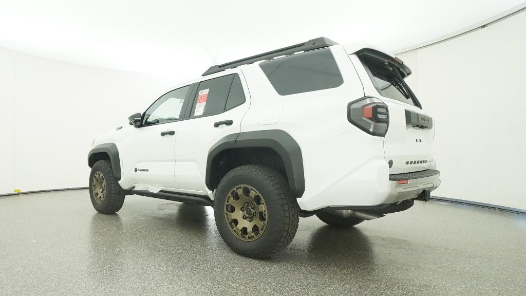 2025 Toyota 4Runner photo 4