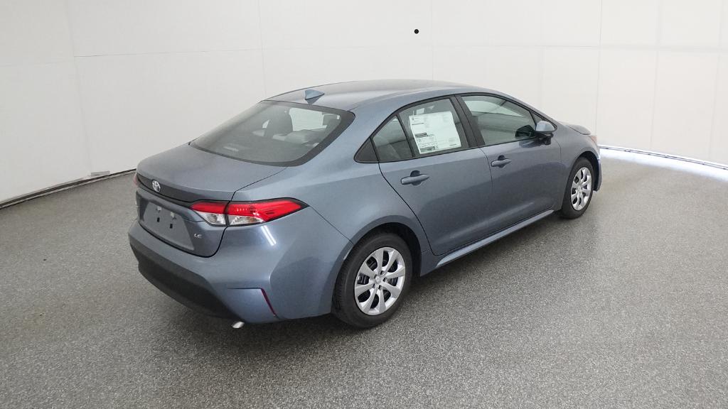 2026 Toyota Corolla LE photo 2