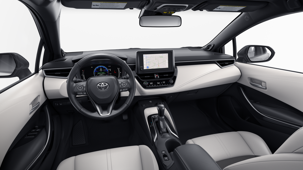 2026 Toyota Corolla XSE photo 4