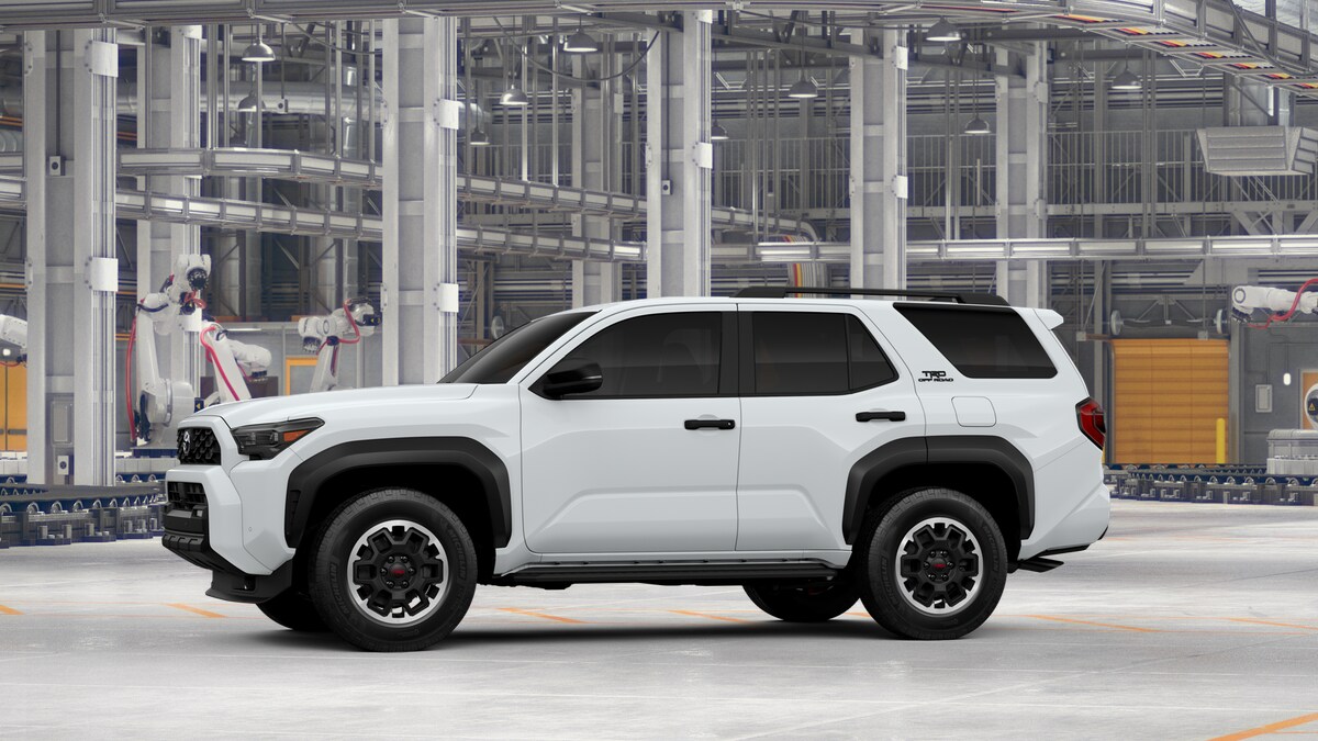 2025 Toyota 4Runner TRD photo 3
