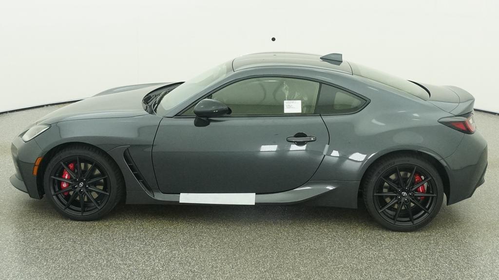 2026 Toyota GR86 MT 2+2 COUPE 6 SPD M/T