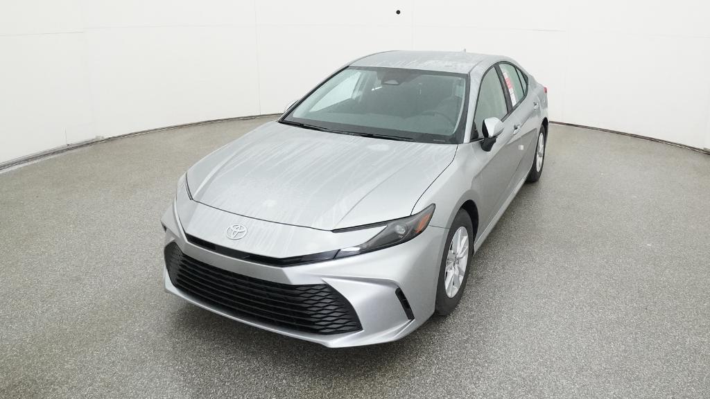 2026 Toyota Camry LE photo 2