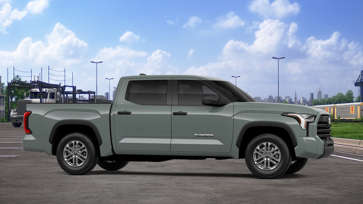 2025 Toyota RAV4 XLE Premium - Photo 14
