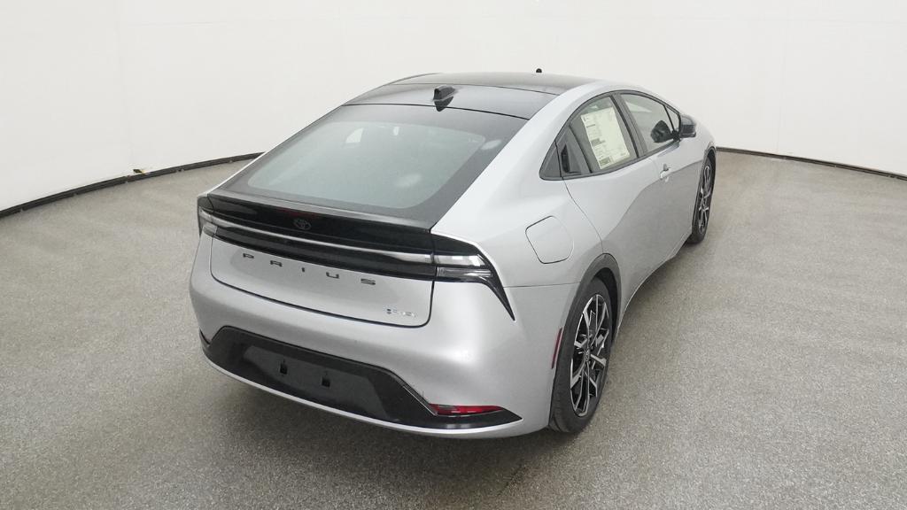 2025 Toyota Prius XSE - Photo 47