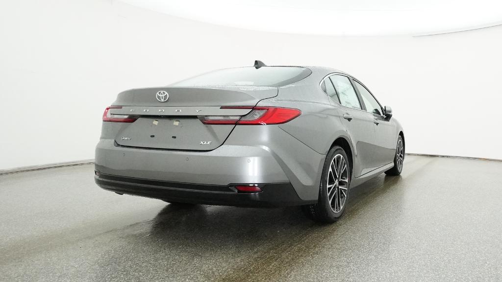 2026 Toyota Camry XLE photo 3