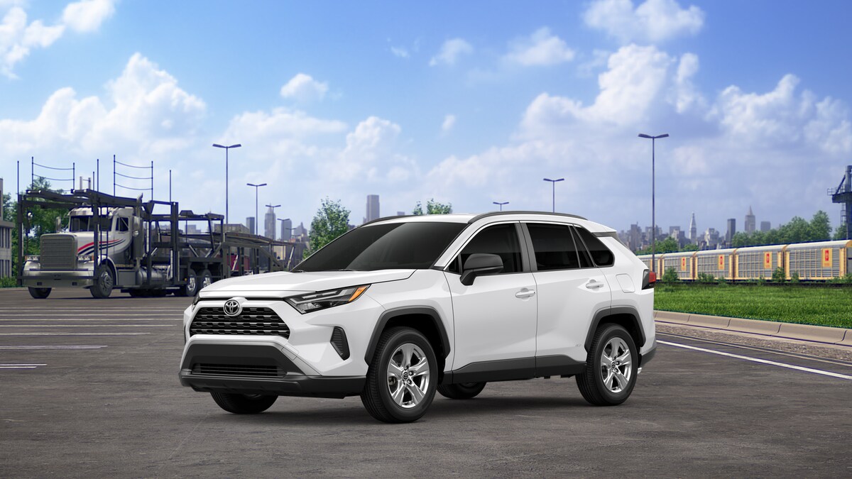 2025 Toyota RAV4 Hybrid LE photo 2