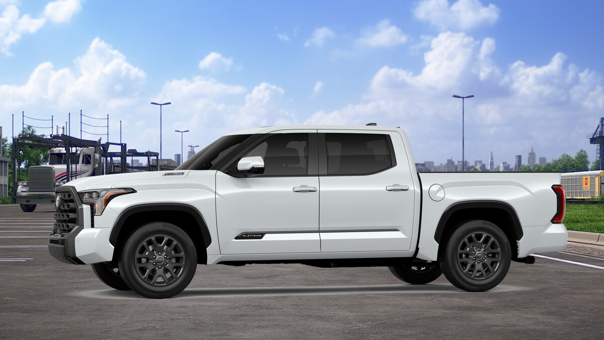 2026 Toyota Tundra Platinum CrewMax photo 3