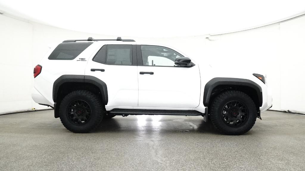 2025 Toyota 4Runner TRD Off-Road Premium photo 2