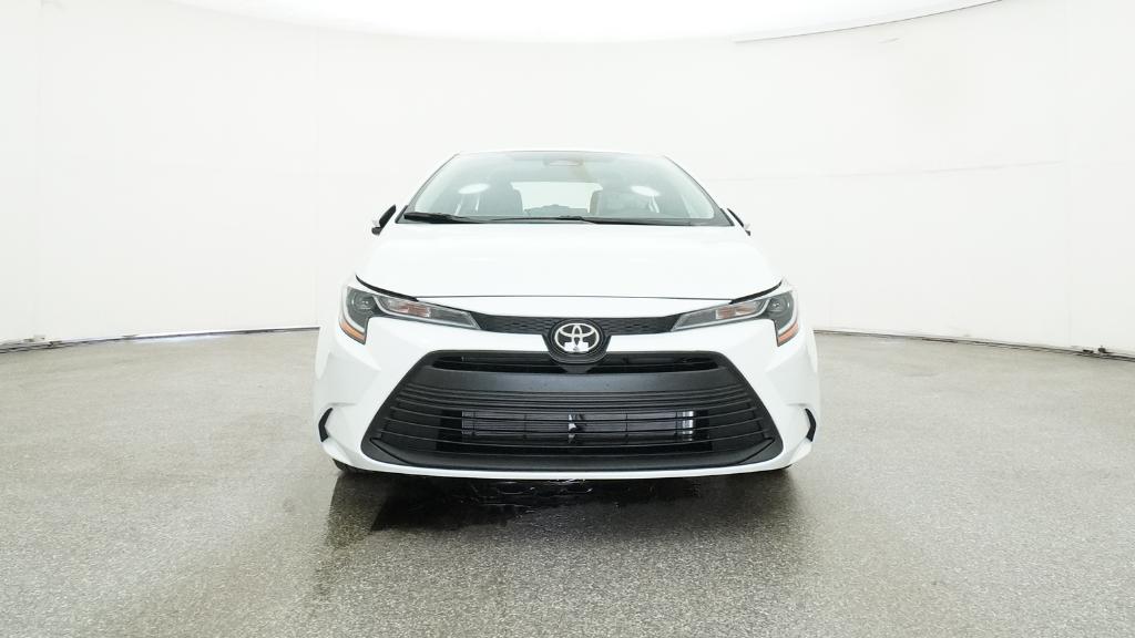 2026 Toyota Corolla LE photo 3
