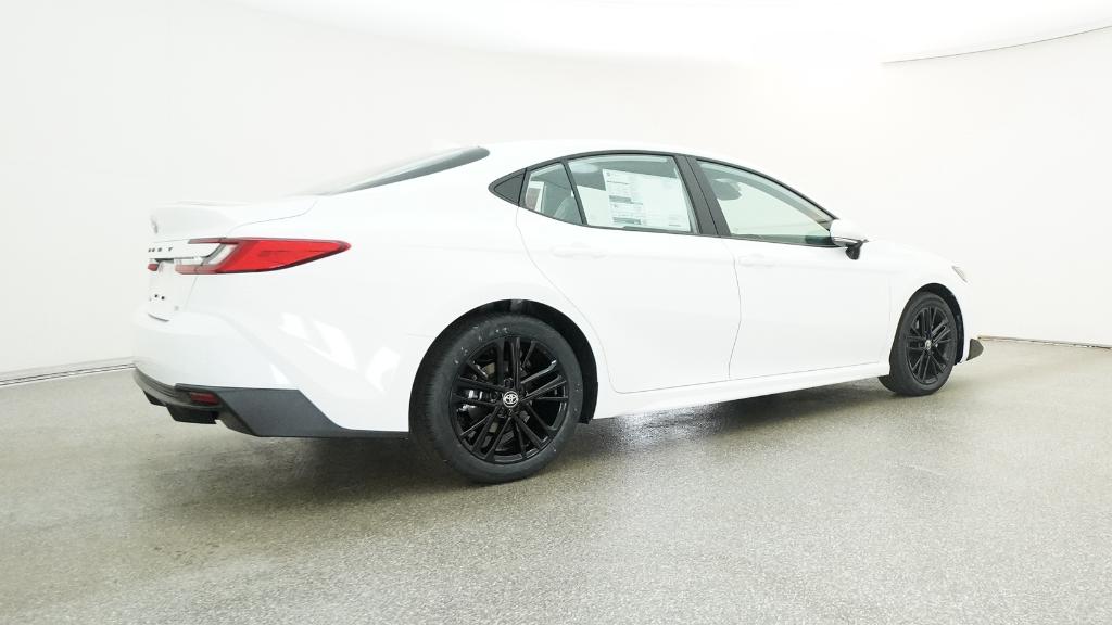 2026 Toyota Camry SE photo 2