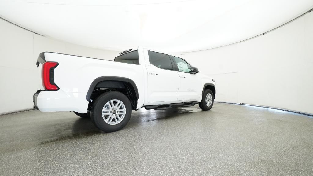 2026 Toyota Tundra SR5 CrewMax photo 24