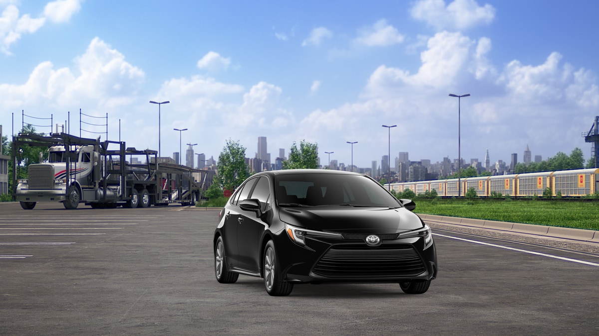 2026 Toyota Corolla LE - Photo 16