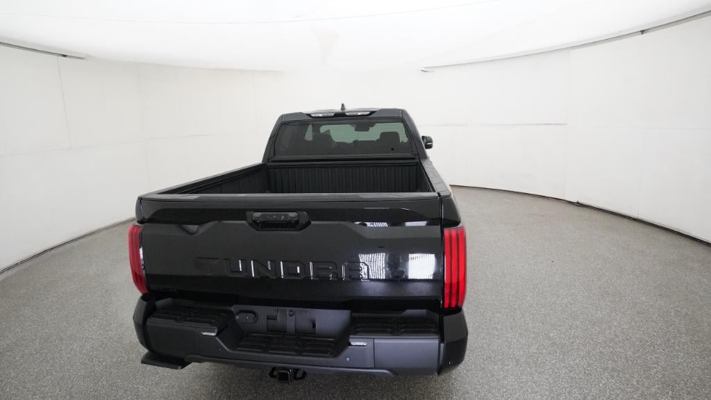 New 2026 Toyota Tundra Limited LIMITED CREWMAX 5.5