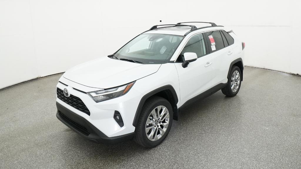 2025 Toyota RAV4 XLE Premium photo 2