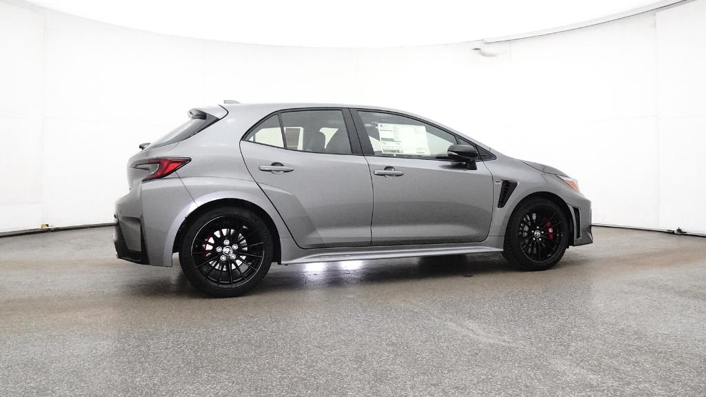 2025 Toyota Corolla GR Premium photo 4