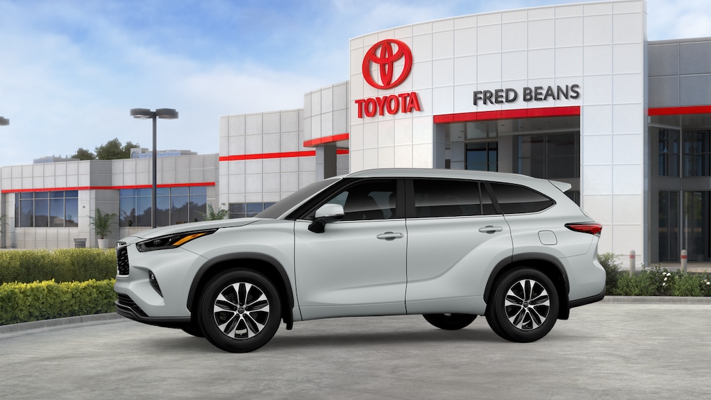 New 2026 Toyota Highlander XLE SUV