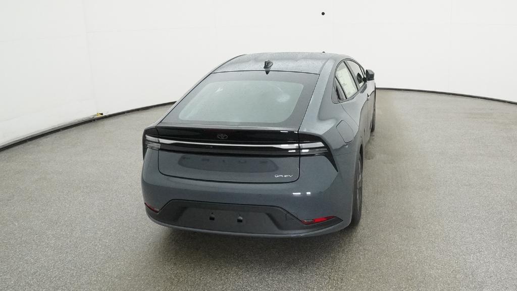 2026 Toyota Prius Plug-in Hybrid SE - Photo 12