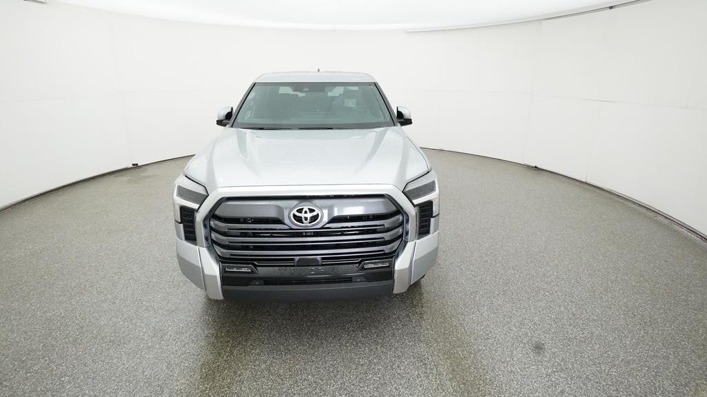 2025 Toyota Tundra Limited - Photo 16