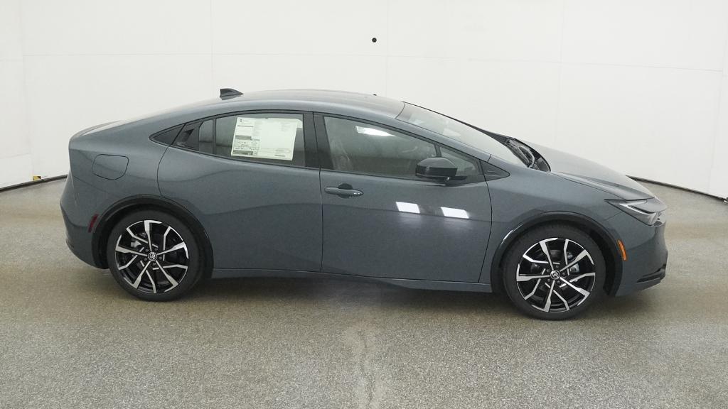 2026 Toyota Prius Plug-in Hybrid XSE - Photo 64