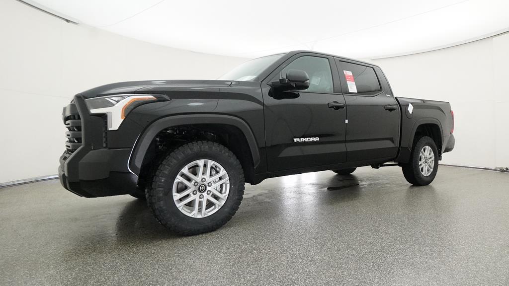 2025 Toyota Tundra SR5 - Photo 38