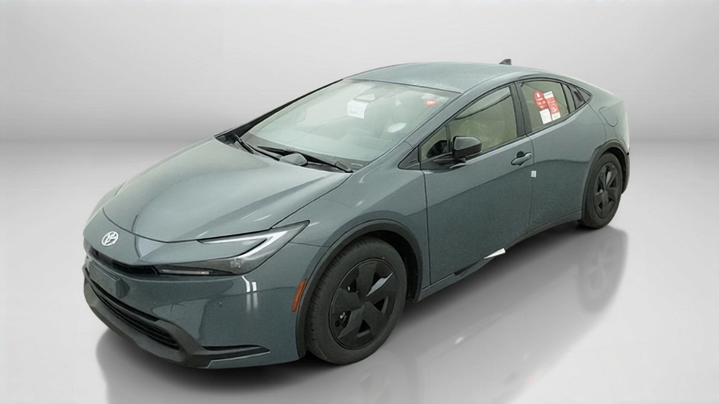 2027 Toyota Prius LE Hatchback