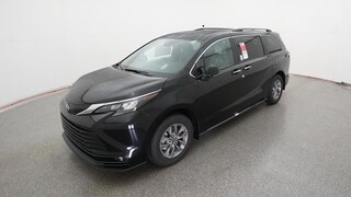 2026 Toyota Sienna XLE Van Passenger Van