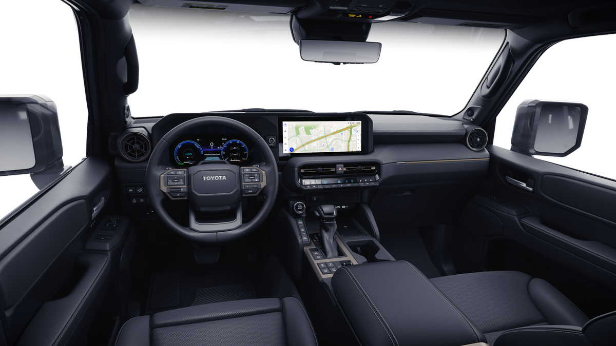 ランドマーク First Look at the 2026 Toyota Land Cruiser ZX V8 – King of SUVs