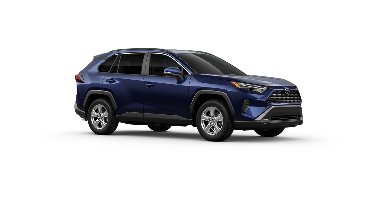 2025 Toyota RAV4 XLE photo 16